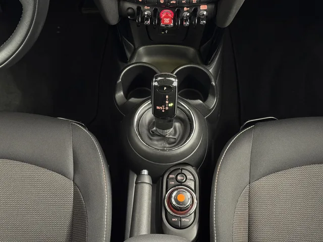 MINI Mini F55 1.5i Cooper