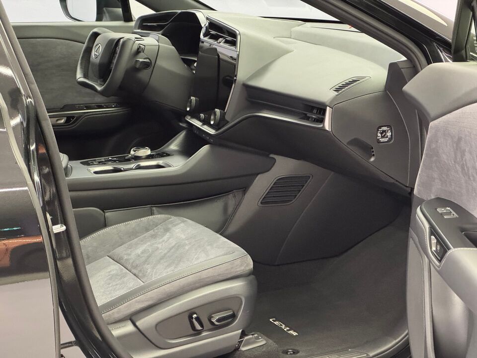 RZ 500e Excellence AWD