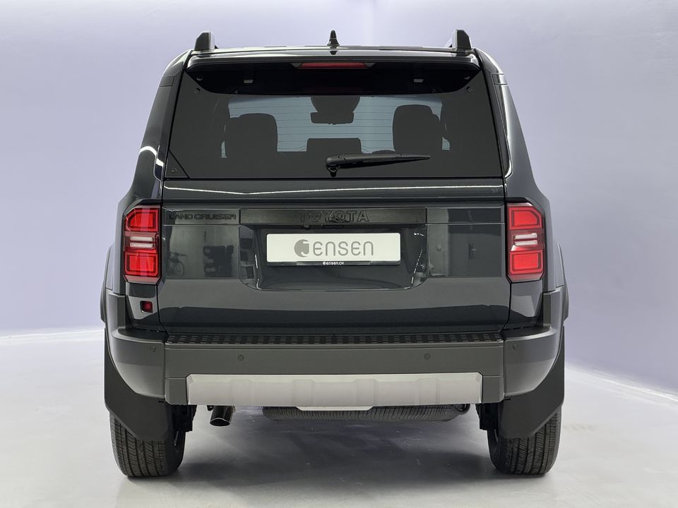 Land Cruiser 2.8 D 48V Invincible AWD