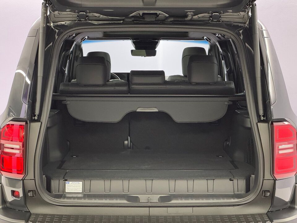 Land Cruiser 2.8 D 48V Invincible AWD