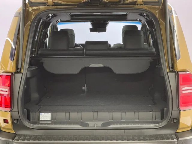 TOYOTA Land Cruiser 2.8 D 48V Invincible AWD