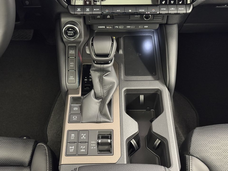 Land Cruiser 2.8 D 48V Invincible AWD