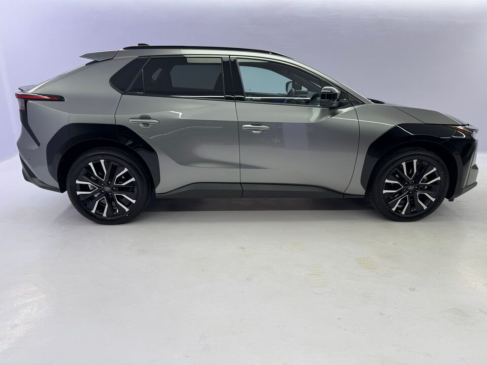 bZ4X Premium AWD