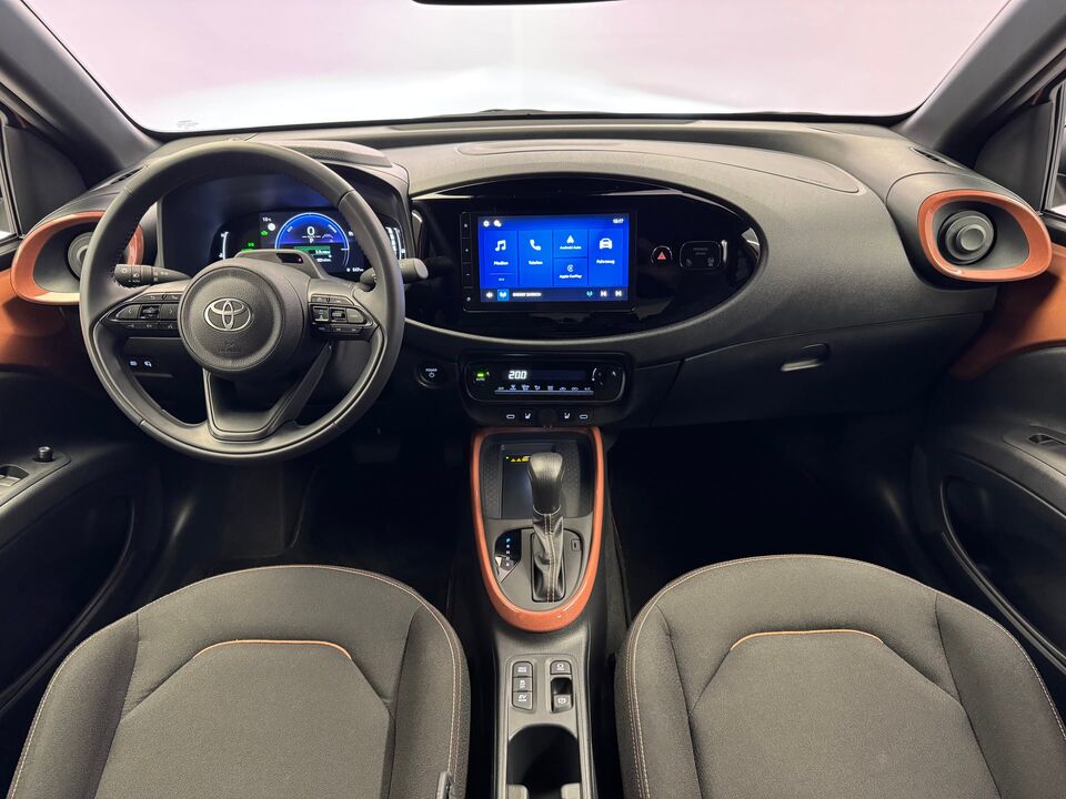 Aygo X 1.5 VVT-i HSD Trend