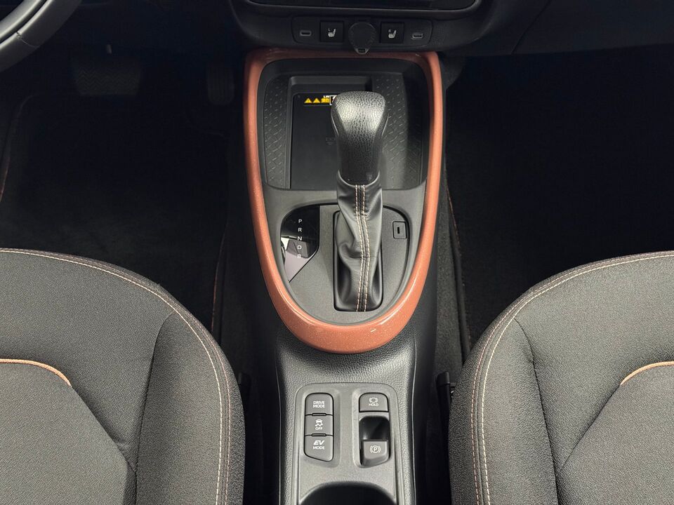Aygo X 1.5 VVT-i HSD Trend