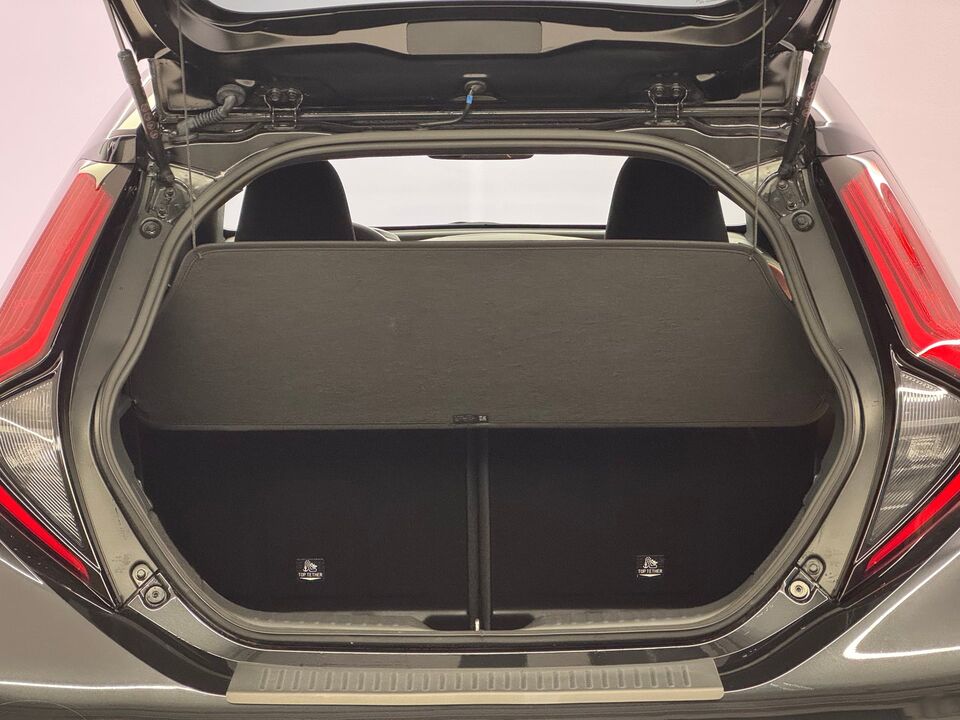 Aygo X 1.5 VVT-i HSD Trend