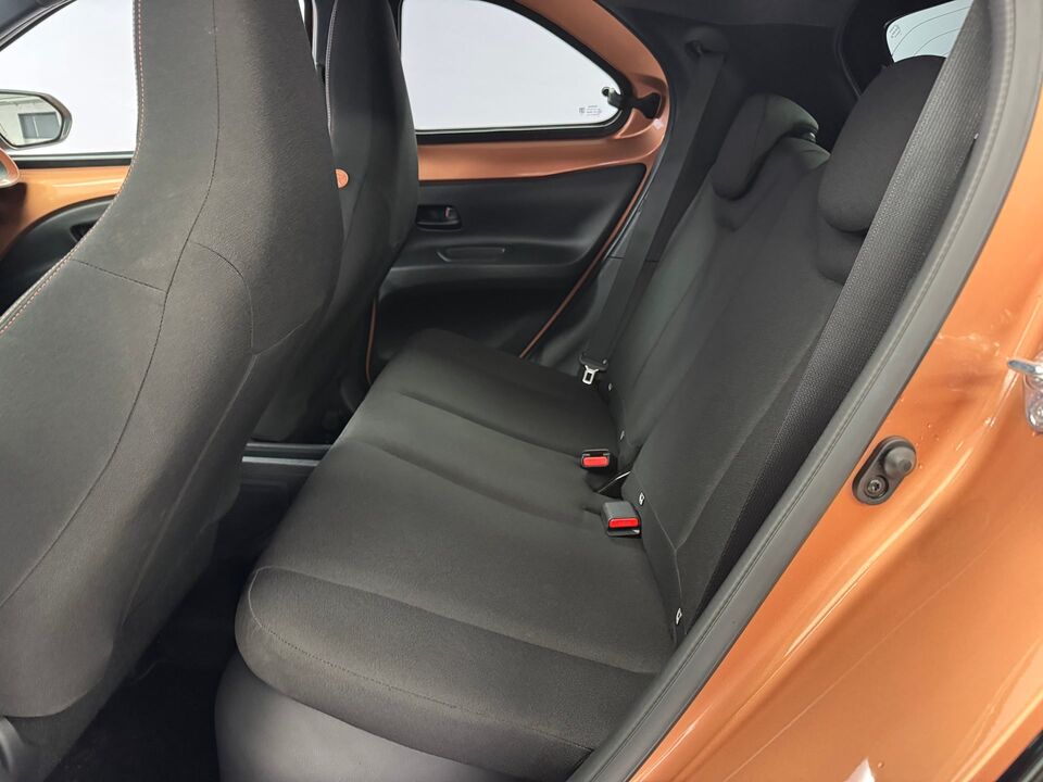 Aygo X 1.5 VVT-i HSD Trend
