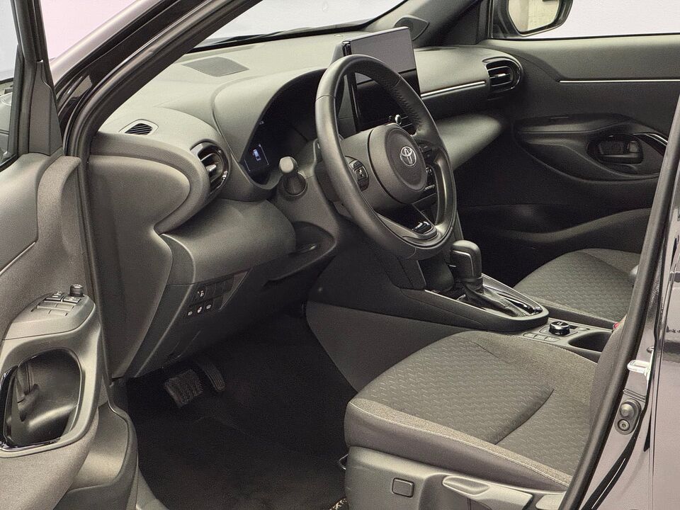 Yaris Cross 1.5 VVT-i HSD Trend AWD-i