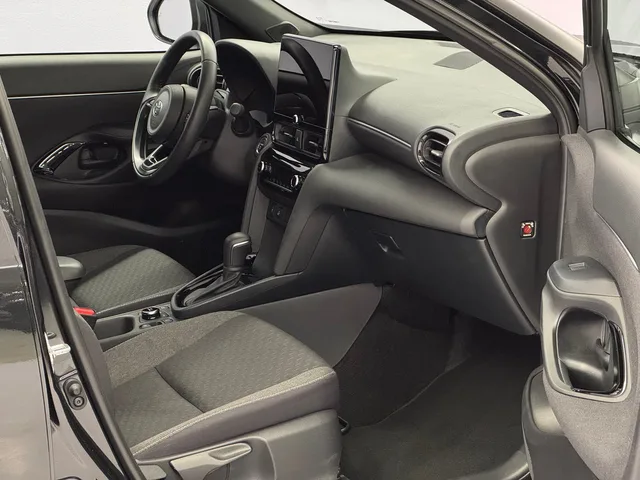 TOYOTA Yaris Cross 1.5 VVT-i HSD Trend AWD-i