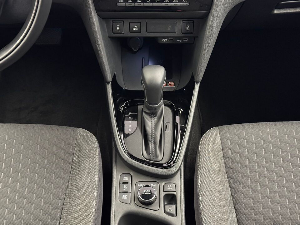 Yaris Cross 1.5 VVT-i HSD Trend AWD-i