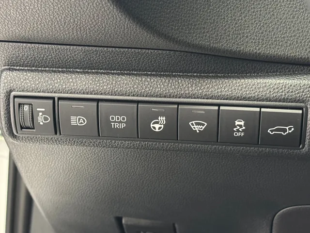 TOYOTA Corolla Touring Sports 1.8 HSD Trend