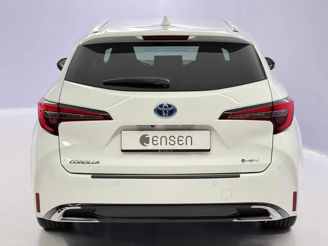 TOYOTA Corolla Touring Sports 1.8 HSD Trend