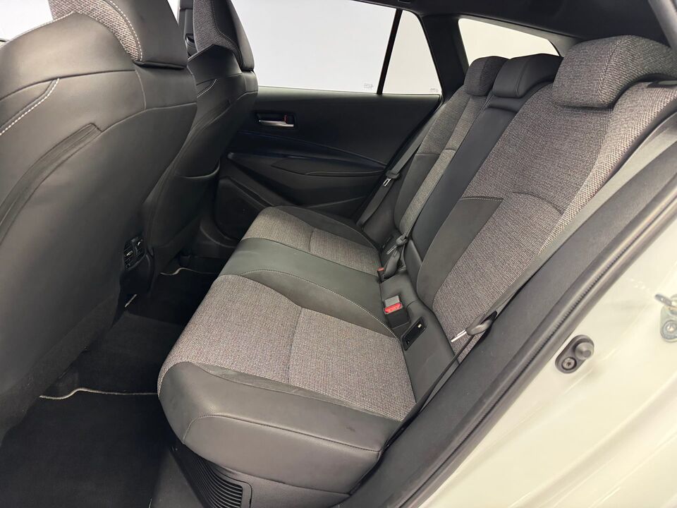 Corolla Touring Sports 1.8 HSD Trend