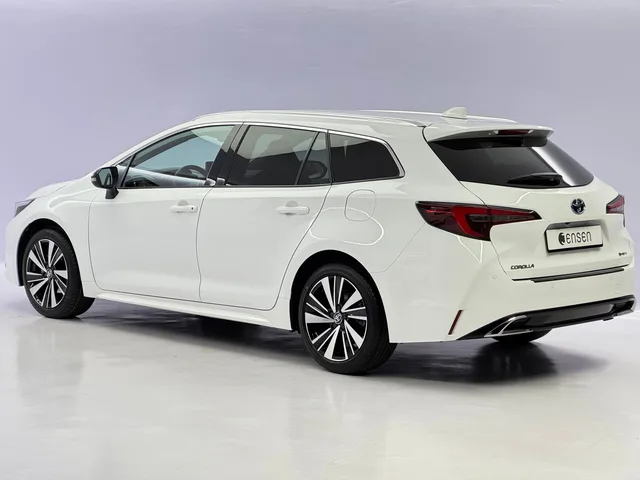 TOYOTA Corolla Touring Sports 1.8 HSD Trend