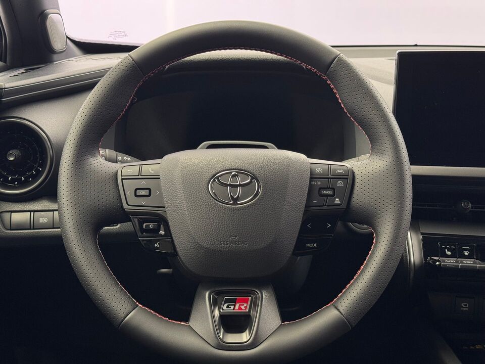 C-HR 2.0 HEV GR Sport 4x4