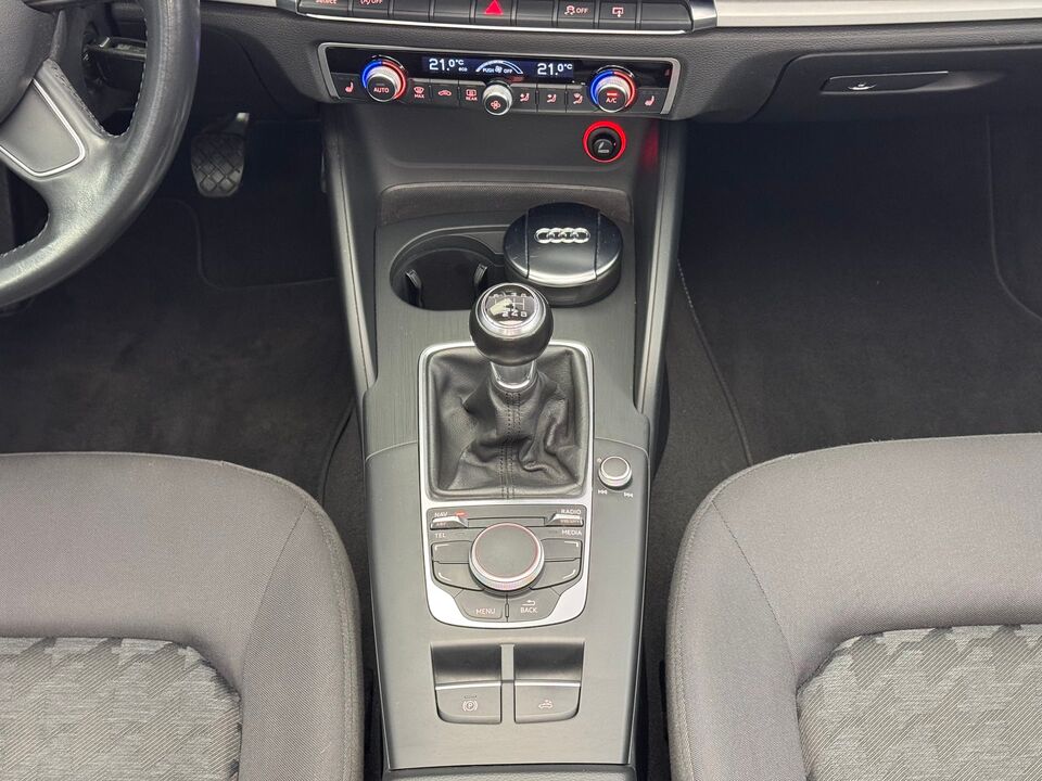 A3 Cabriolet 1.4 T FSI ultra Attraction