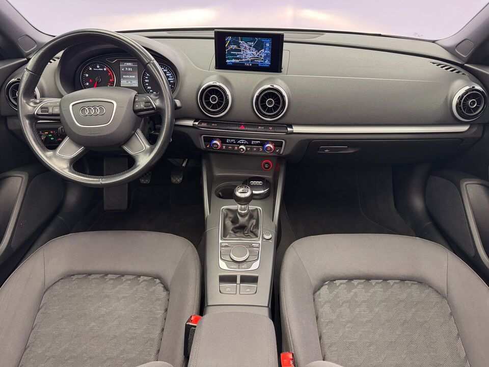 A3 Cabriolet 1.4 T FSI ultra Attraction