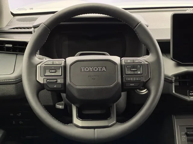 TOYOTA Hilux Double Cab.-Pick-up 2.8 D-4D MHEV 204 Advanced 4x4