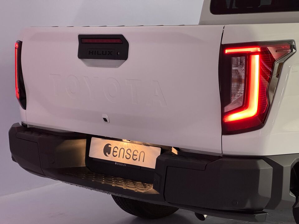 Hilux Double Cab.-Pick-up 2.8 D-4D MHEV 204 Advanced 4x4