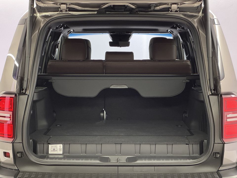 Land Cruiser 2.8 D 48V Invincible AWD