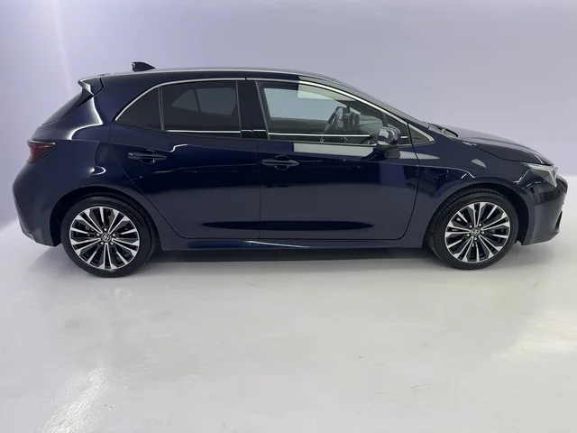 TOYOTA Corolla 2.0 HSD Trend
