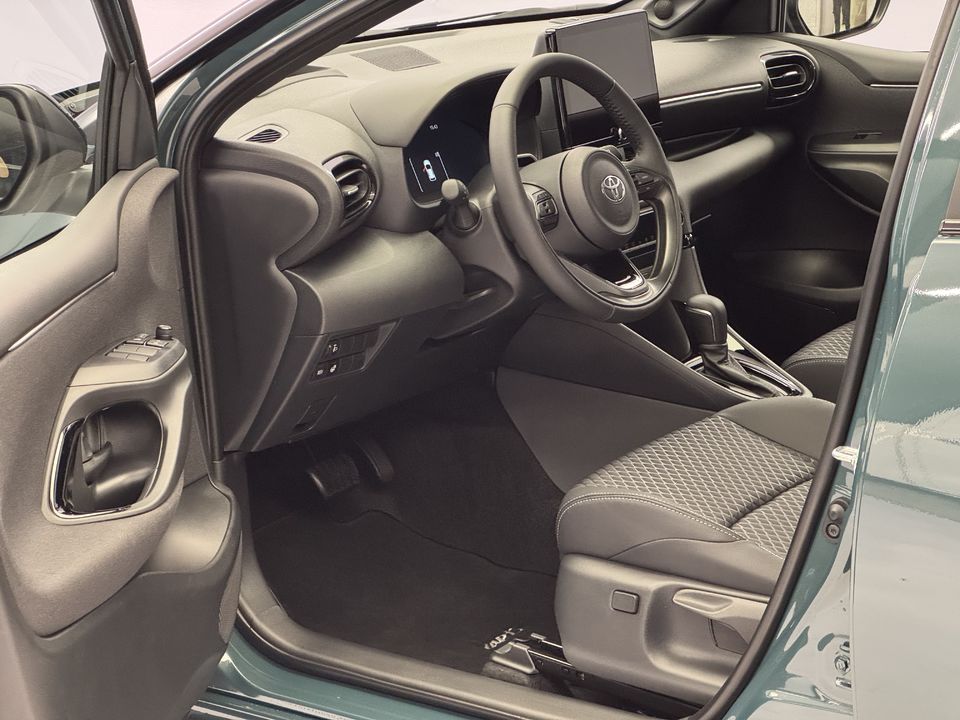 Yaris 1.5 VVT-i HSD Premium