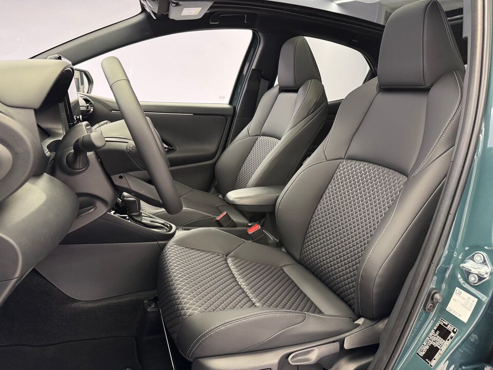 Yaris 1.5 VVT-i HSD Premium