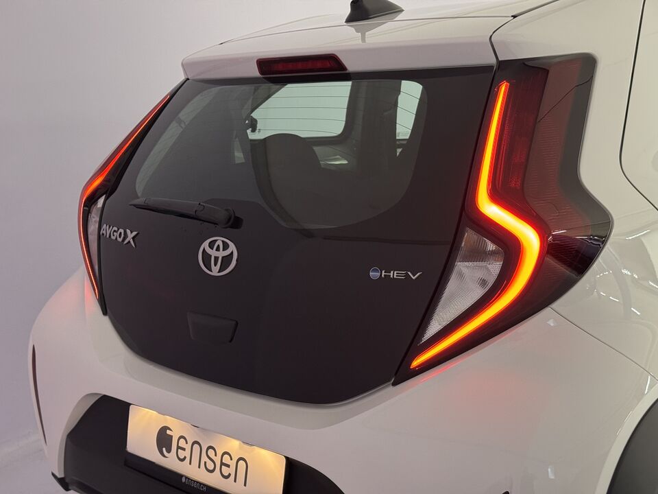 Aygo X 1.5 VVT-i HSD Comfort