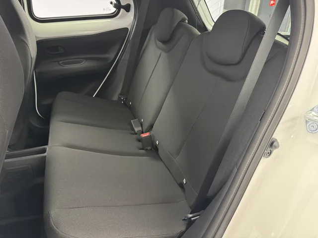 TOYOTA Aygo X 1.5 VVT-i HSD Comfort