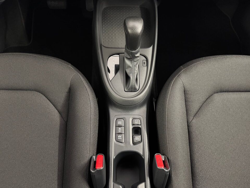 Aygo X 1.5 VVT-i HSD Comfort