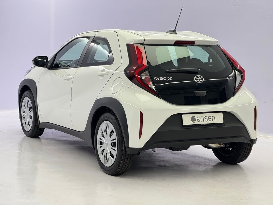 Aygo X 1.5 VVT-i HSD Comfort