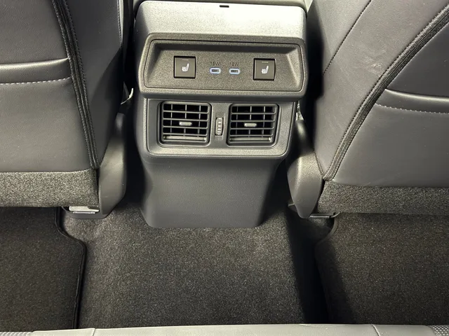 TOYOTA RAV4 2.5 Plug-In-Hybrid Premium AWD-i