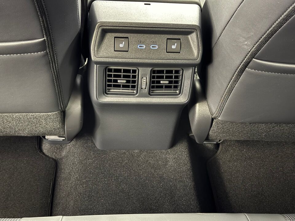 RAV4 2.5 Plug-In-Hybrid Premium AWD-i