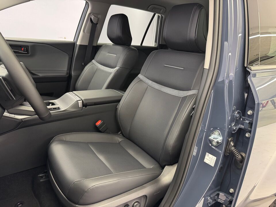 RAV4 2.5 Plug-In-Hybrid Premium AWD-i