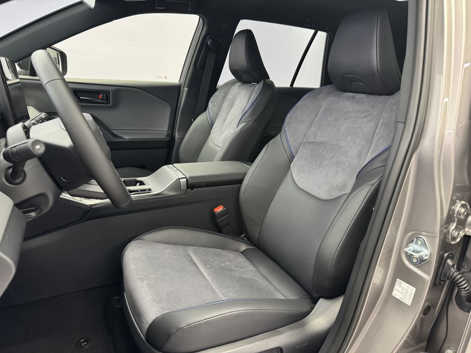 RAV4 2.5 HEV Style AWD-i