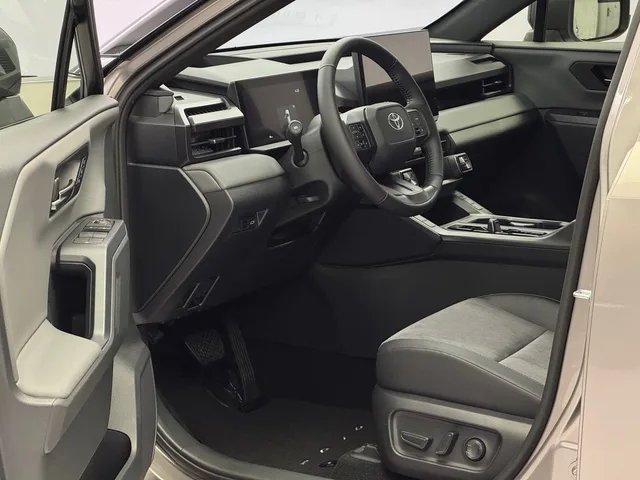 TOYOTA RAV4 2.5 HEV Style AWD-i