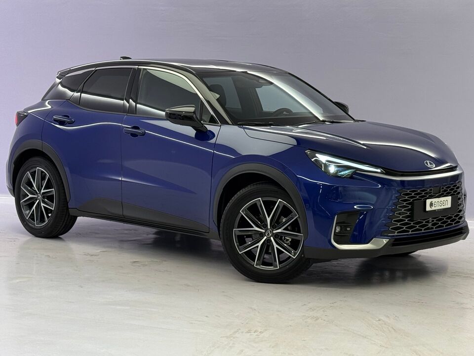 LBX 1.5 Hybrid Cool AWD