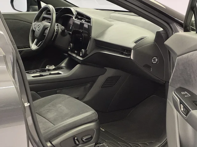 LEXUS RZ 450e Excellence AWD