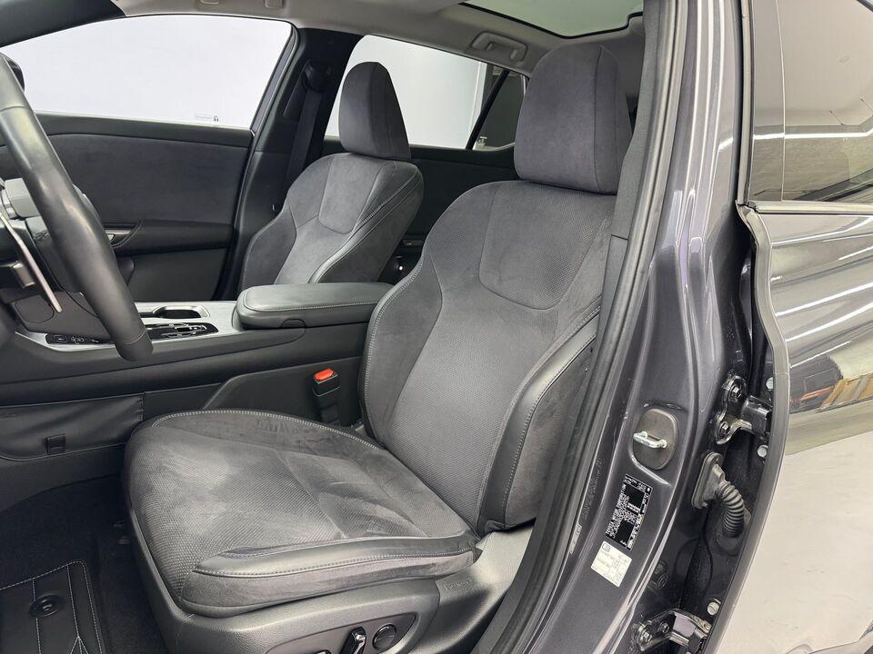 RZ 450e Excellence AWD