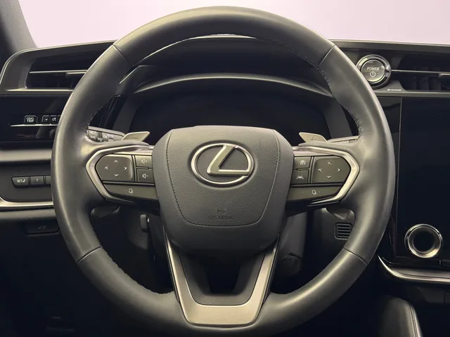 LEXUS RZ 450e Excellence AWD