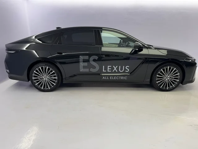 LEXUS ES 350e Excellence