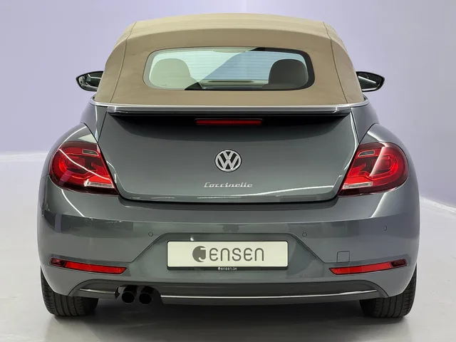 VW Beetle Cabriolet 1.4 TSI Design DSG