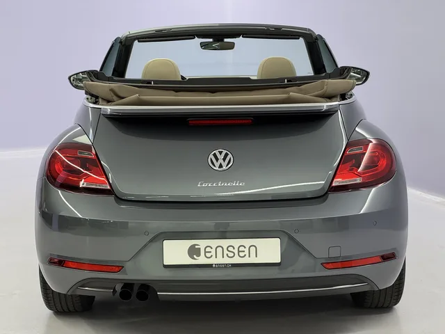 VW Beetle Cabriolet 1.4 TSI Design DSG