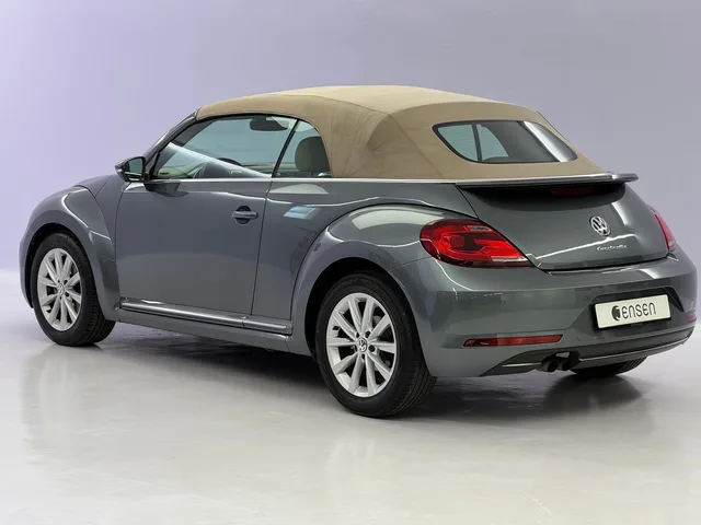 VW Beetle Cabriolet 1.4 TSI Design DSG