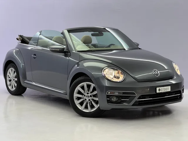 VW Beetle Cabriolet 1.4 TSI Design DSG