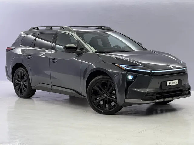 TOYOTA bZ4X Touring Premium AWD