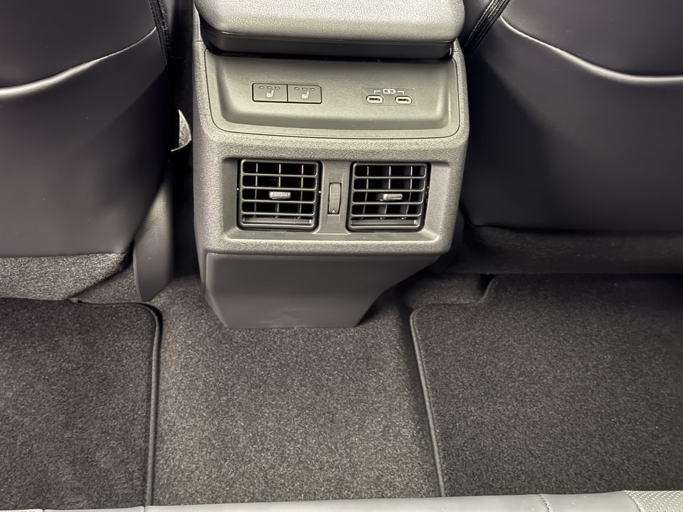 bZ4X Touring Premium AWD