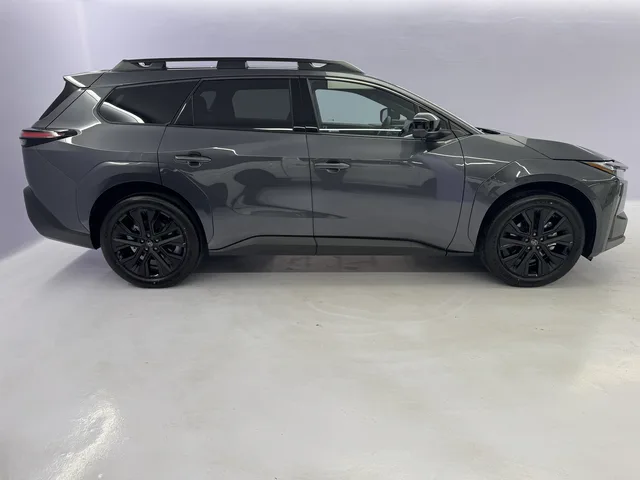 TOYOTA bZ4X Touring Premium AWD
