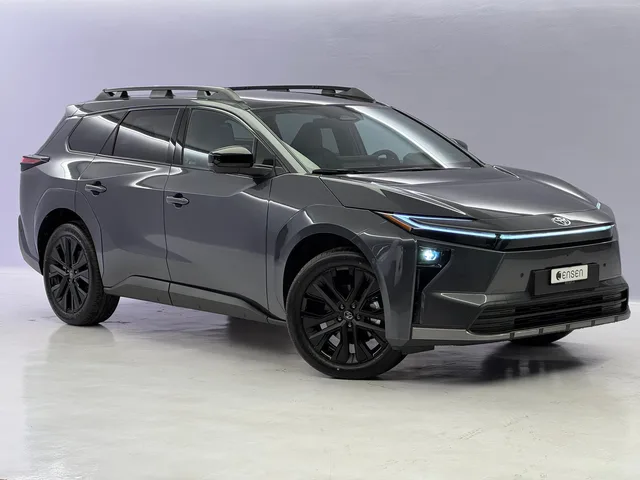 TOYOTA bZ4X Touring Premium AWD