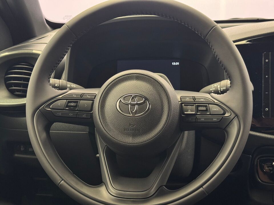 Aygo X 1.5 VVT-i HSD Trend